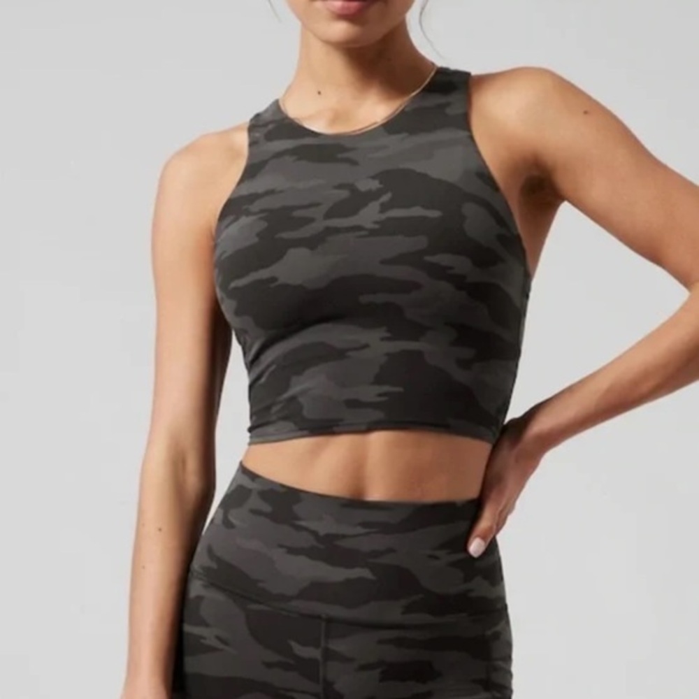 Athleta Concious Crop Sports Bra, Black Camo, size S NWT